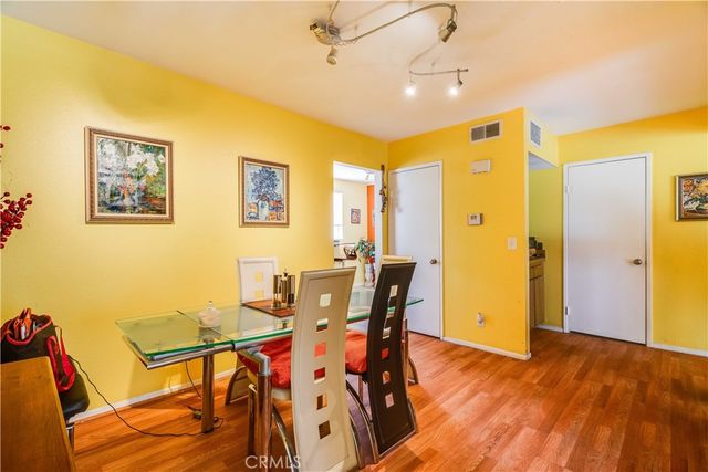 2710 Piedmont 23, Montrose, CA 91020