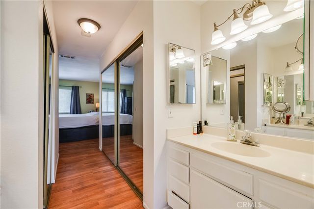 2710 Piedmont 23, Montrose, CA 91020
