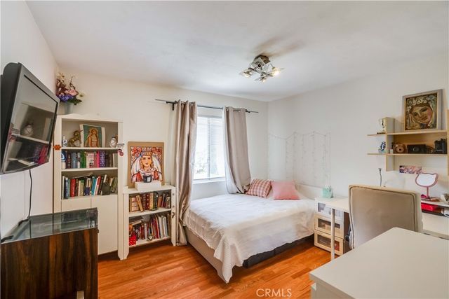 2710 Piedmont 23, Montrose, CA 91020
