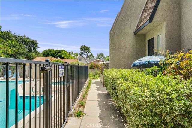 2710 Piedmont 23, Montrose, CA 91020
