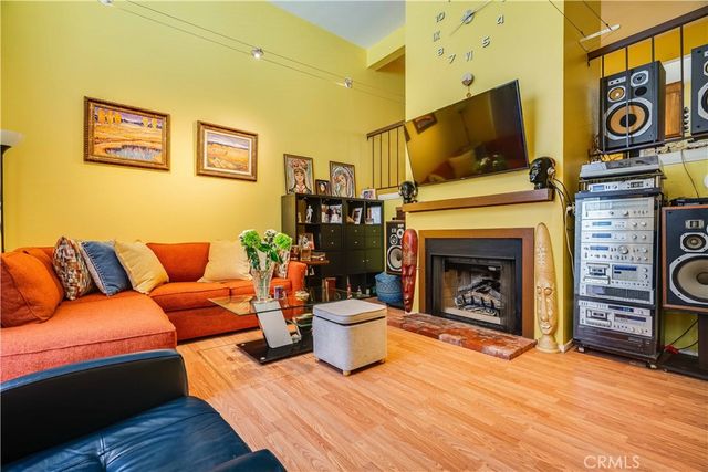 2710 Piedmont 23, Montrose, CA 91020