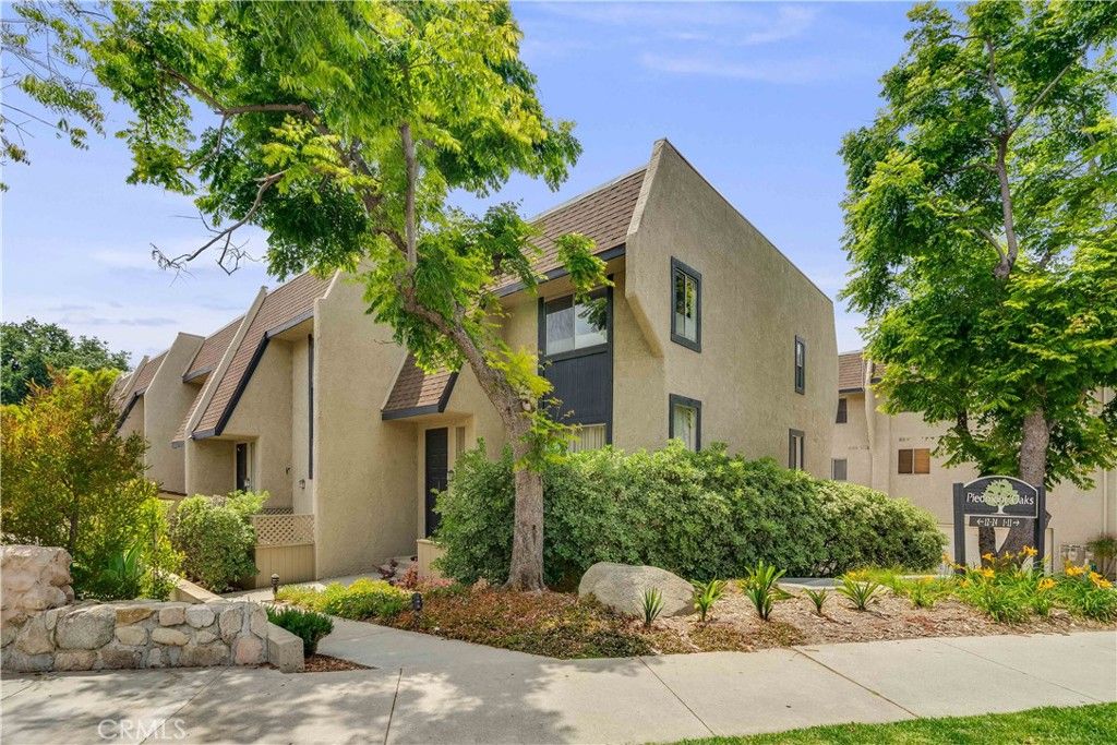 2710 Piedmont 23, Montrose, CA 91020