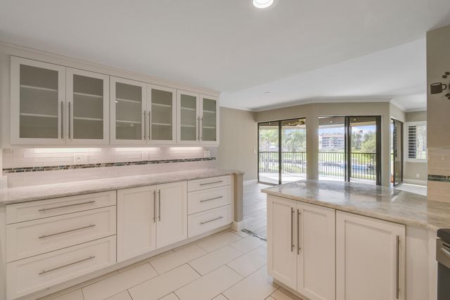 1117 Marine Way E K2l, North Palm Beach, FL 33408