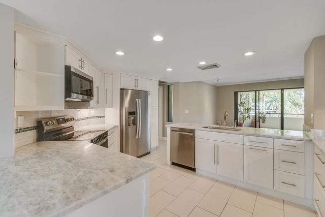 1117 Marine Way E K2l, North Palm Beach, FL 33408