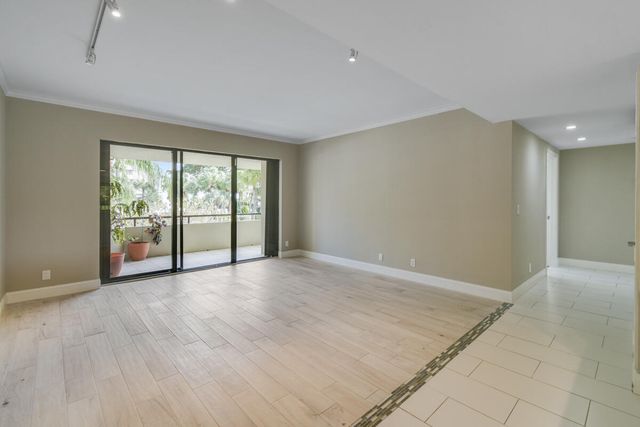 1117 Marine Way E K2l, North Palm Beach, FL 33408