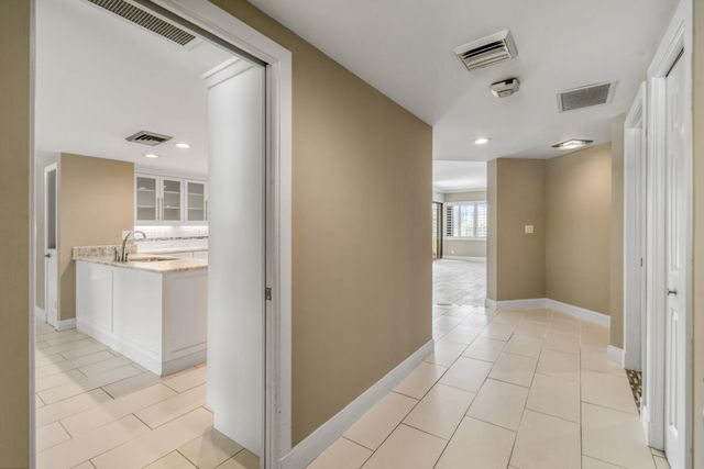 1117 Marine Way E K2l, North Palm Beach, FL 33408