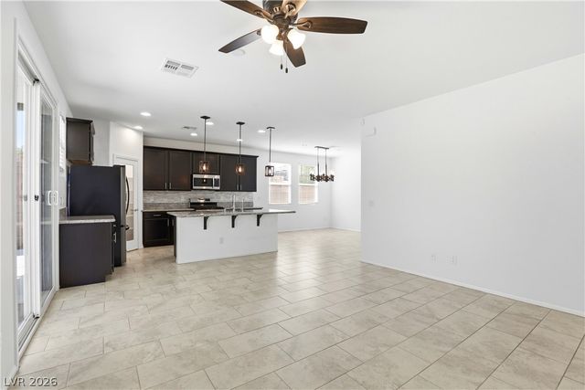 2116 Rubble Avenue, North Las Vegas, NV 89081