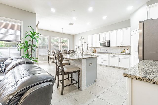 2616 MILFORD BERRY LANE, Tampa, FL 33618