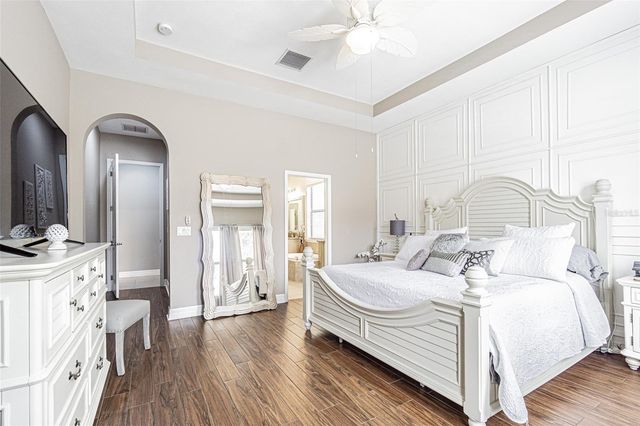 2616 MILFORD BERRY LANE, Tampa, FL 33618