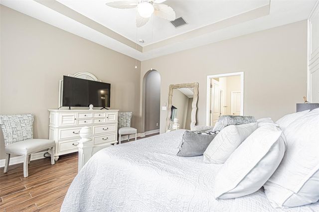 2616 MILFORD BERRY LANE, Tampa, FL 33618