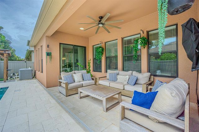 2616 MILFORD BERRY LANE, Tampa, FL 33618