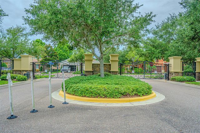 2616 MILFORD BERRY LANE, Tampa, FL 33618