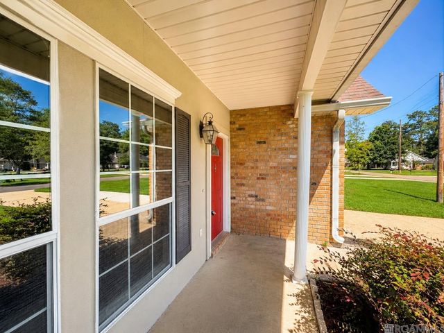 17593 Alack Dr, Hammond, LA 70403