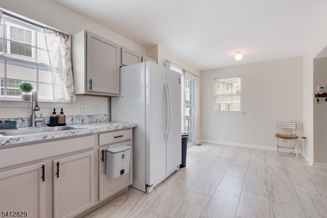 11 Alerica Ln 11, Franklin Twp., NJ 08873