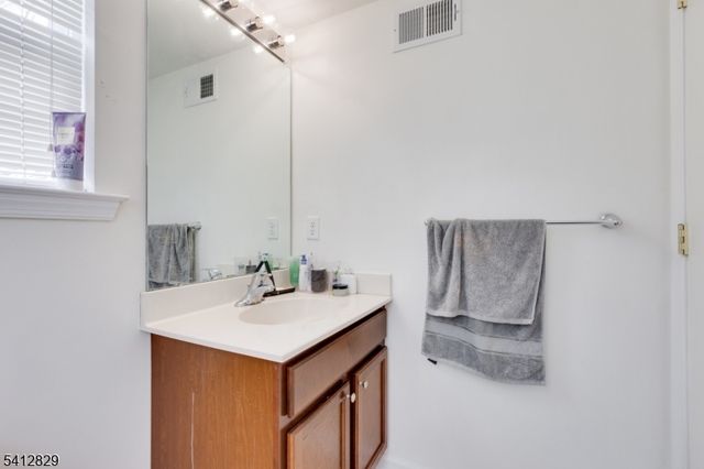 11 Alerica Ln 11, Franklin Twp., NJ 08873