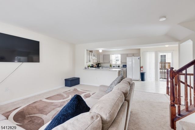 11 Alerica Ln 11, Franklin Twp., NJ 08873