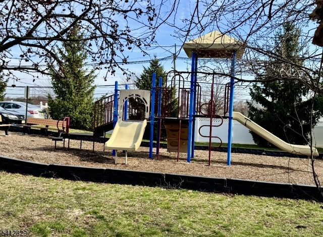 11 Alerica Ln 11, Franklin Twp., NJ 08873