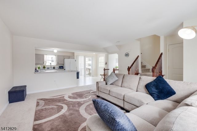 11 Alerica Ln 11, Franklin Twp., NJ 08873