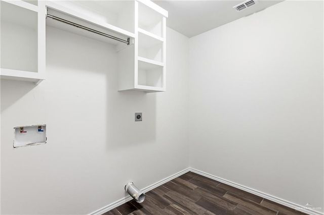 3221 N Hondo Avenue E, Mcallen, TX 78504
