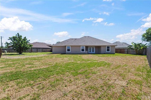 3221 N Hondo Avenue E, Mcallen, TX 78504