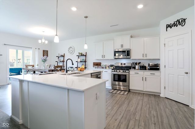 962 Terra Lane, Franklin, IN 46131