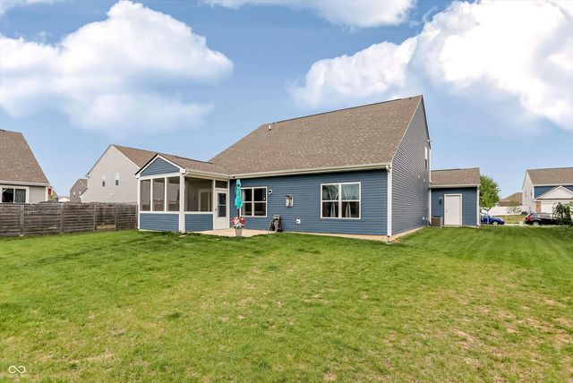 962 Terra Lane, Franklin, IN 46131