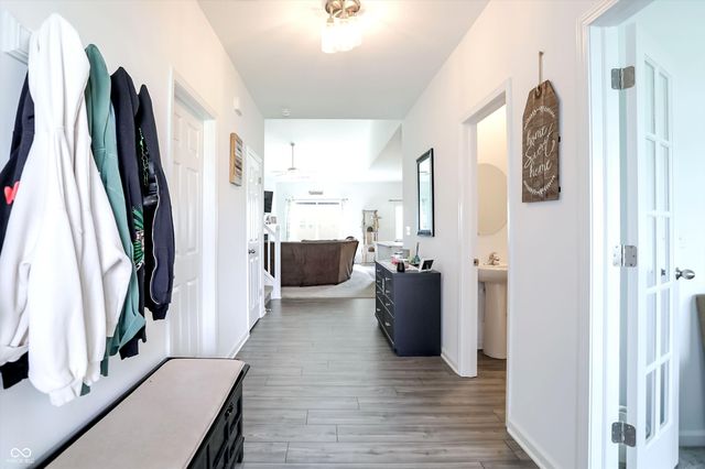 962 Terra Lane, Franklin, IN 46131