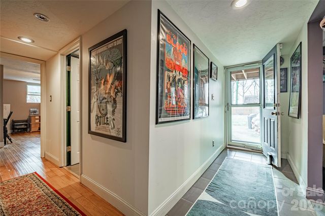 200 Falls Street, Morganton, NC 28655