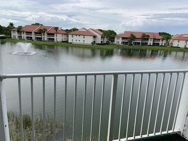 265 CYPRESS POINT Drive, Palm Beach Gardens, FL 33418