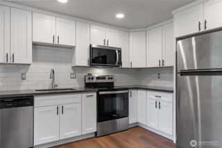 10214 13th Avenue Ct E #E, Tacoma, WA 98445