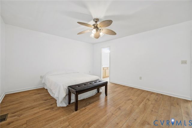 26498 Country Club Ln, Ruther Glen, VA 22546