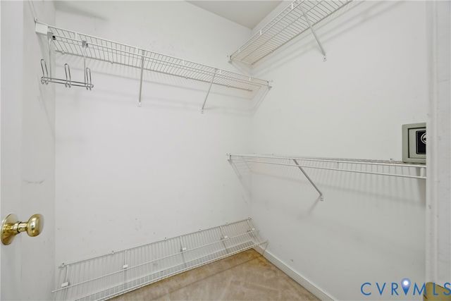 26498 Country Club Ln, Ruther Glen, VA 22546
