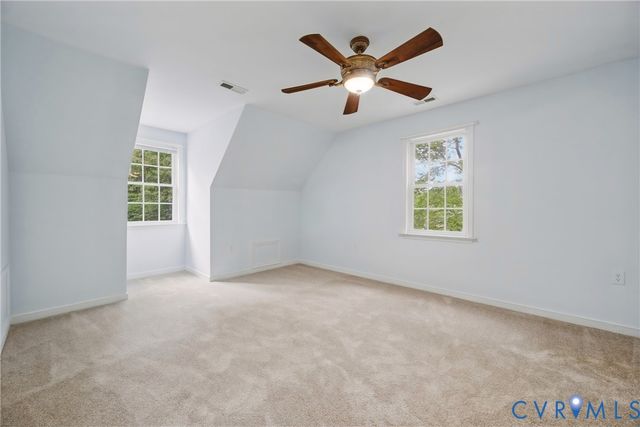 26498 Country Club Ln, Ruther Glen, VA 22546