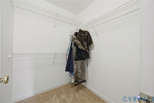 26498 Country Club Ln, Ruther Glen, VA 22546