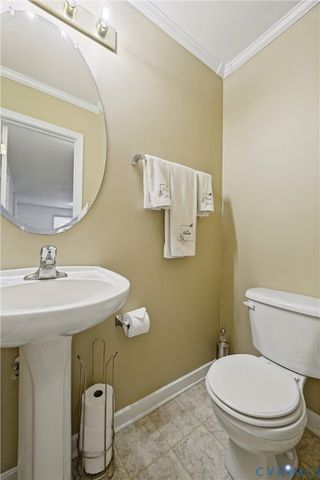 26498 Country Club Ln, Ruther Glen, VA 22546