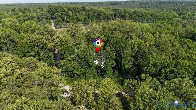 26498 Country Club Ln, Ruther Glen, VA 22546