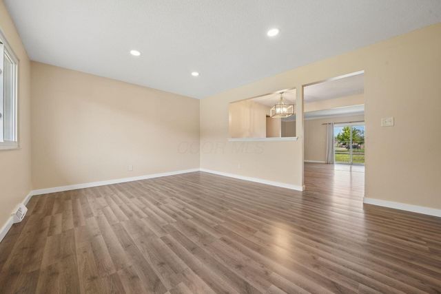 1468 Bolenhill Avenue, Columbus, OH 43229