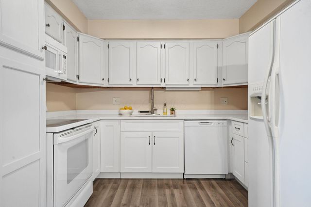 1468 Bolenhill Avenue, Columbus, OH 43229