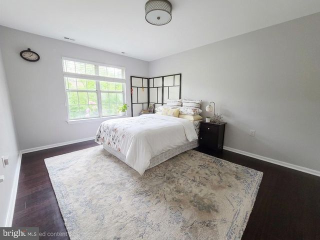 9914 GRAPEWOOD CT, Manassas, VA 20110