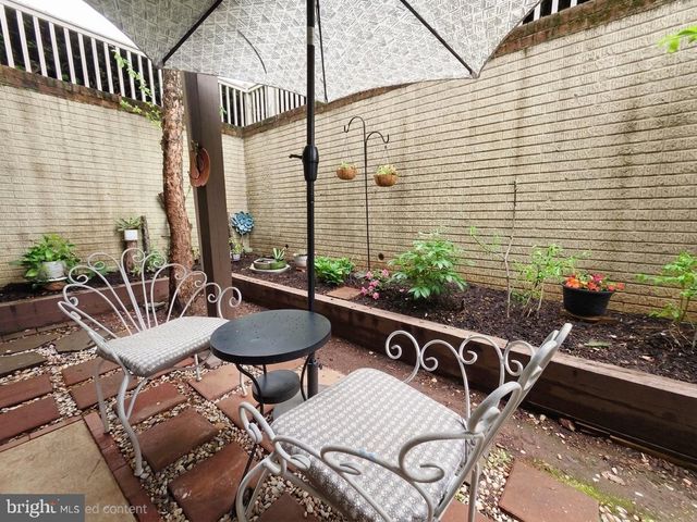 9914 GRAPEWOOD CT, Manassas, VA 20110