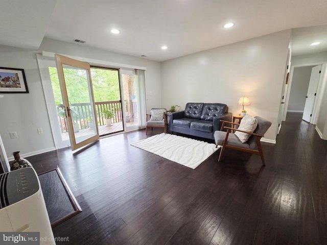 9914 GRAPEWOOD CT, Manassas, VA 20110