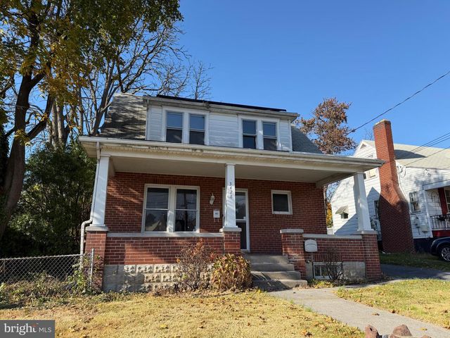 3428 OLD ORCHARD RD, Harrisburg, PA 17109
