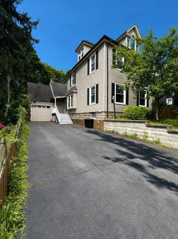 40 Ross Street, Auburn, NY 13021