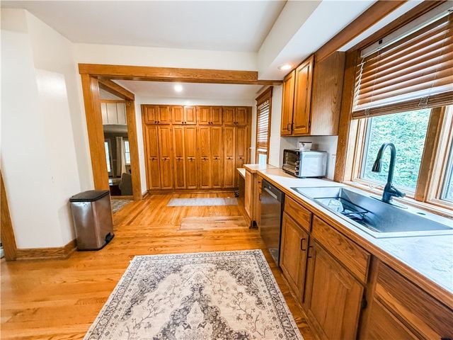 40 Ross Street, Auburn, NY 13021