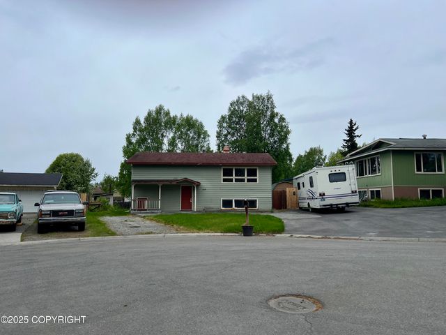 3630 Dunkirk Court, Anchorage, AK 99502