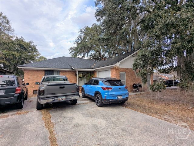 2141 Alaska Street, Savannah, GA 31404