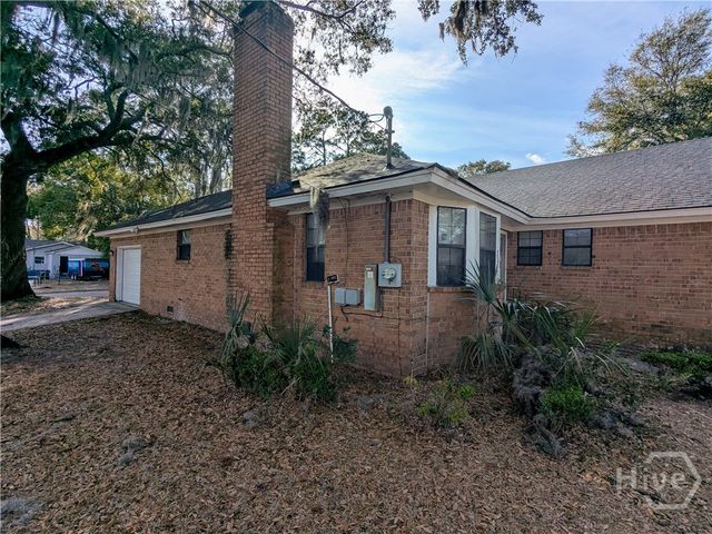 2141 Alaska Street, Savannah, GA 31404