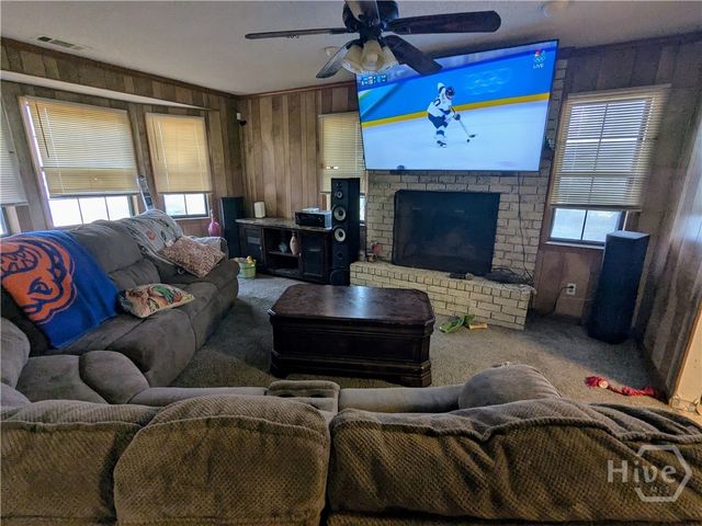 2141 Alaska Street, Savannah, GA 31404