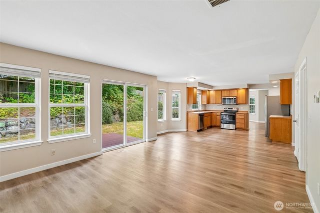 15619 85th Avenue NW, Stanwood, WA 98292