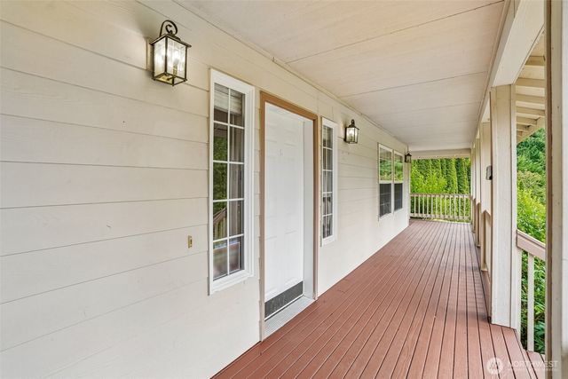 15619 85th Avenue NW, Stanwood, WA 98292